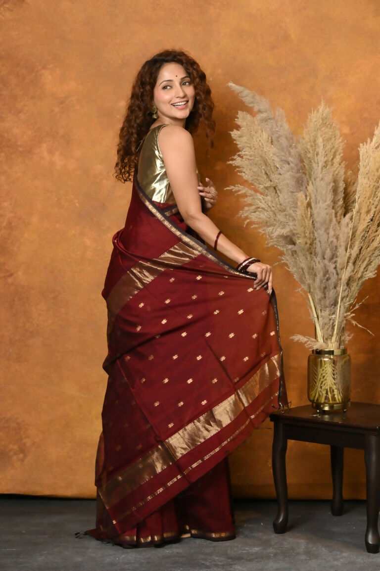 Very Much Indian Handloom Pure Cotton Silk Saree With Sleek Golden Border - Maroon | Swadesiicart