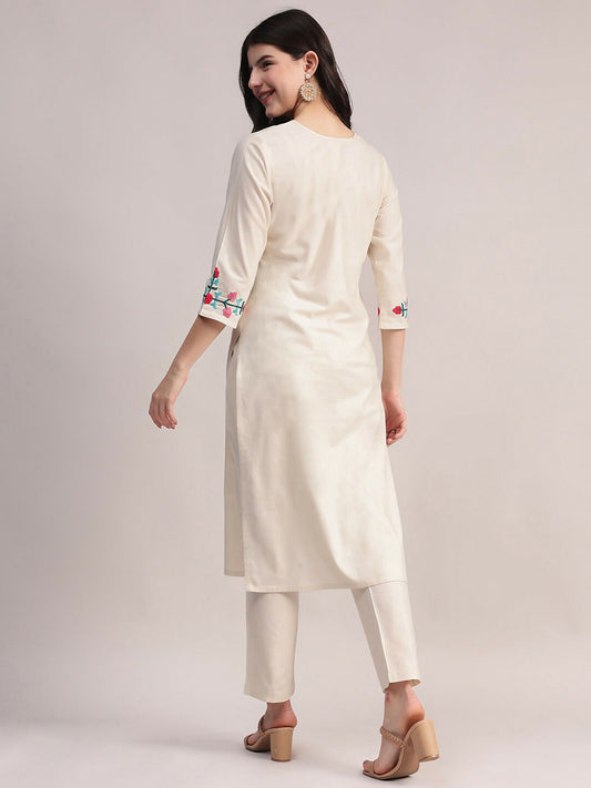 Aavyora Women's Off-White Embroidered Cotton Flex Co-Ord Set - Swadesiicart