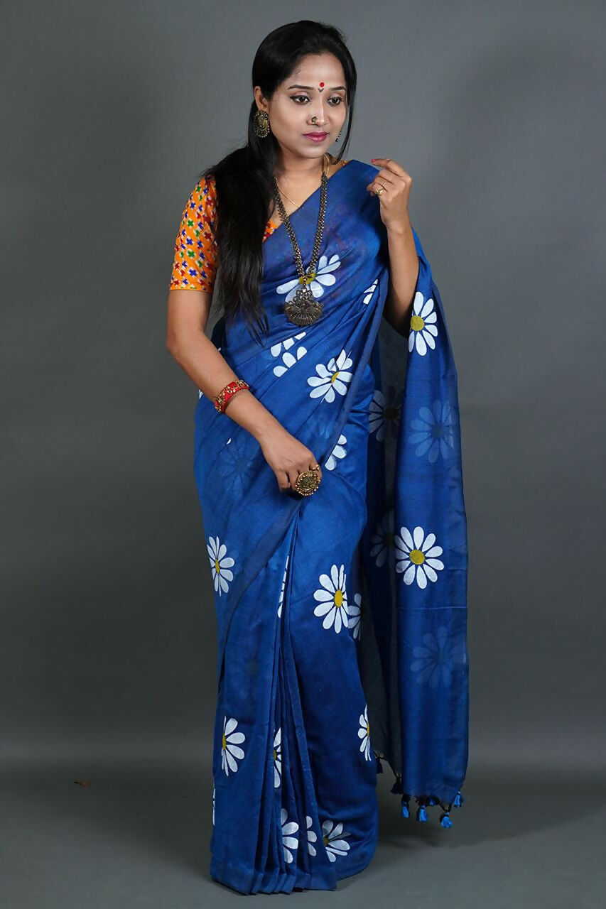 Exclusive Collection Blue Pure Cotton Saree With Sunflower Design - Swadesiicart