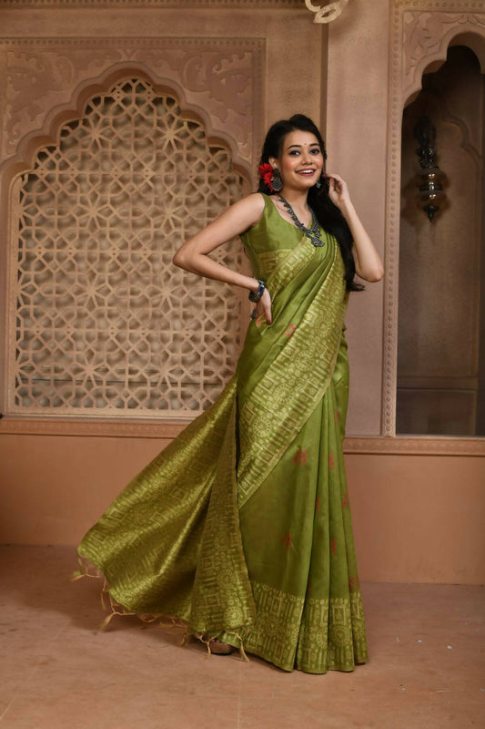 Vishnu Weaves Women's Mahendi Handloom Raw Silk Woven Border Saree with Unstitched Blouse - Swadesiicart