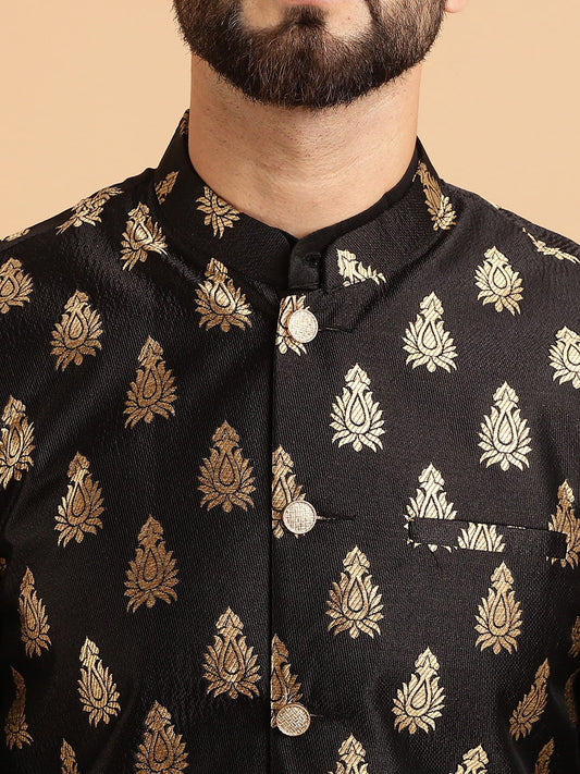Sojanya Band Collar Regular Kurta & Churidar With Nehru Collar | Swadesiicart