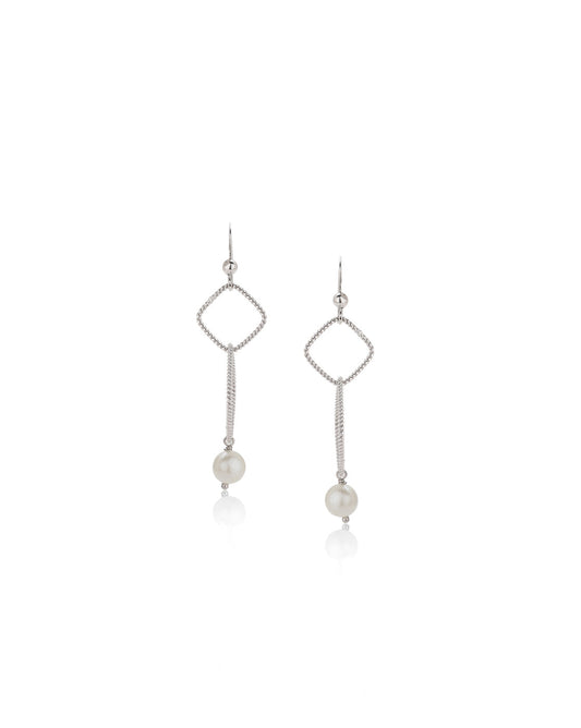Gold Toned Cz Studded Floral Stud Earring For Women - Wahe Jewels - Swadesiicart