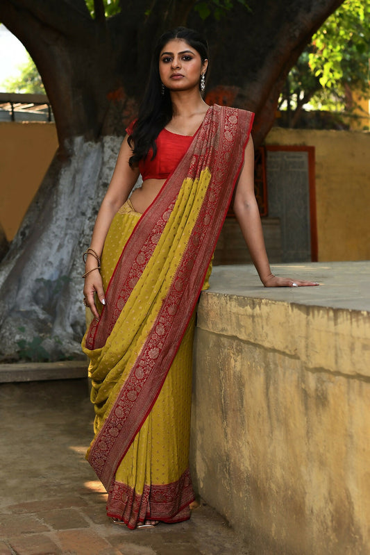 Joban Fashion Yellow Crepe Chiffon Pure Handloom Banarasi Silk Saree | Swadesiicart
