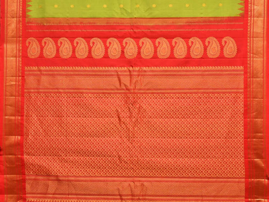 Green and Red Gadwal Silk Handloom Saree with Mango Pallu Design - Global Threads | Swadesiicart