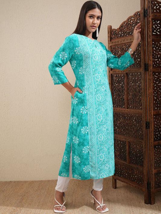 Vishudh Green Floral Printed Keyhole Neck Straight Kurta - Swadesiicart
