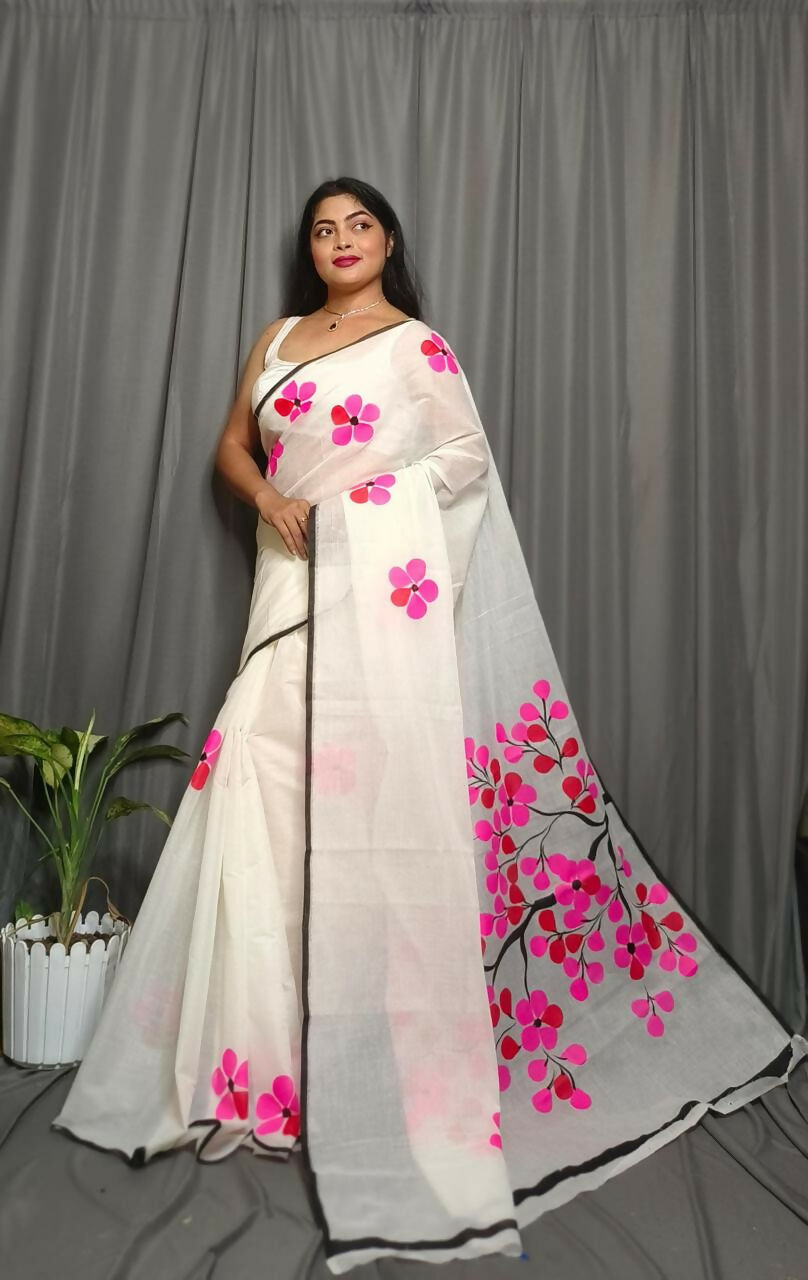 Exclusive Collection Beautiful White Pink Pure Cotton Hand Print Handloom Saree With Running Blouse Piece - Swadesiicart