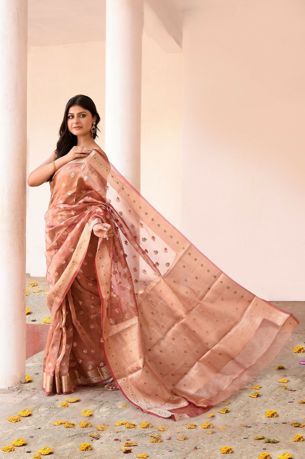 Joban Fashion Rose Gold Pure Banarasi Tissue Saree | Swadesiicart