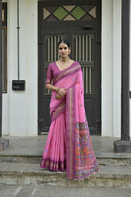 Vishnu Weaves Women's Pink Handloom Raw Silk Saree with Blouse - Swadesiicart