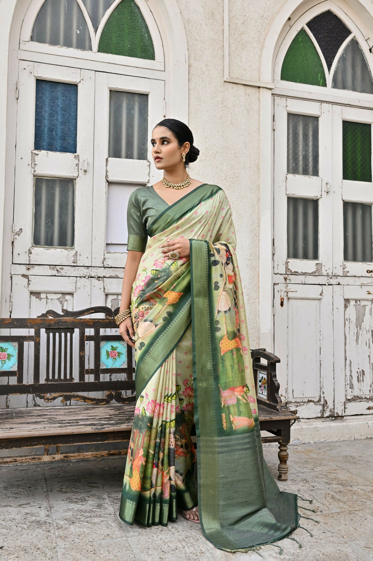 Vishnu Weaves Women's Green Soft Tussar Silk Saree with Blouse - Swadesiicart