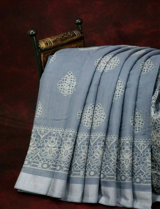 Powder Grey Coloured Block Print Semi Chanderi Saree By Gayathri Reddy Designer Studio | Swadesiicart