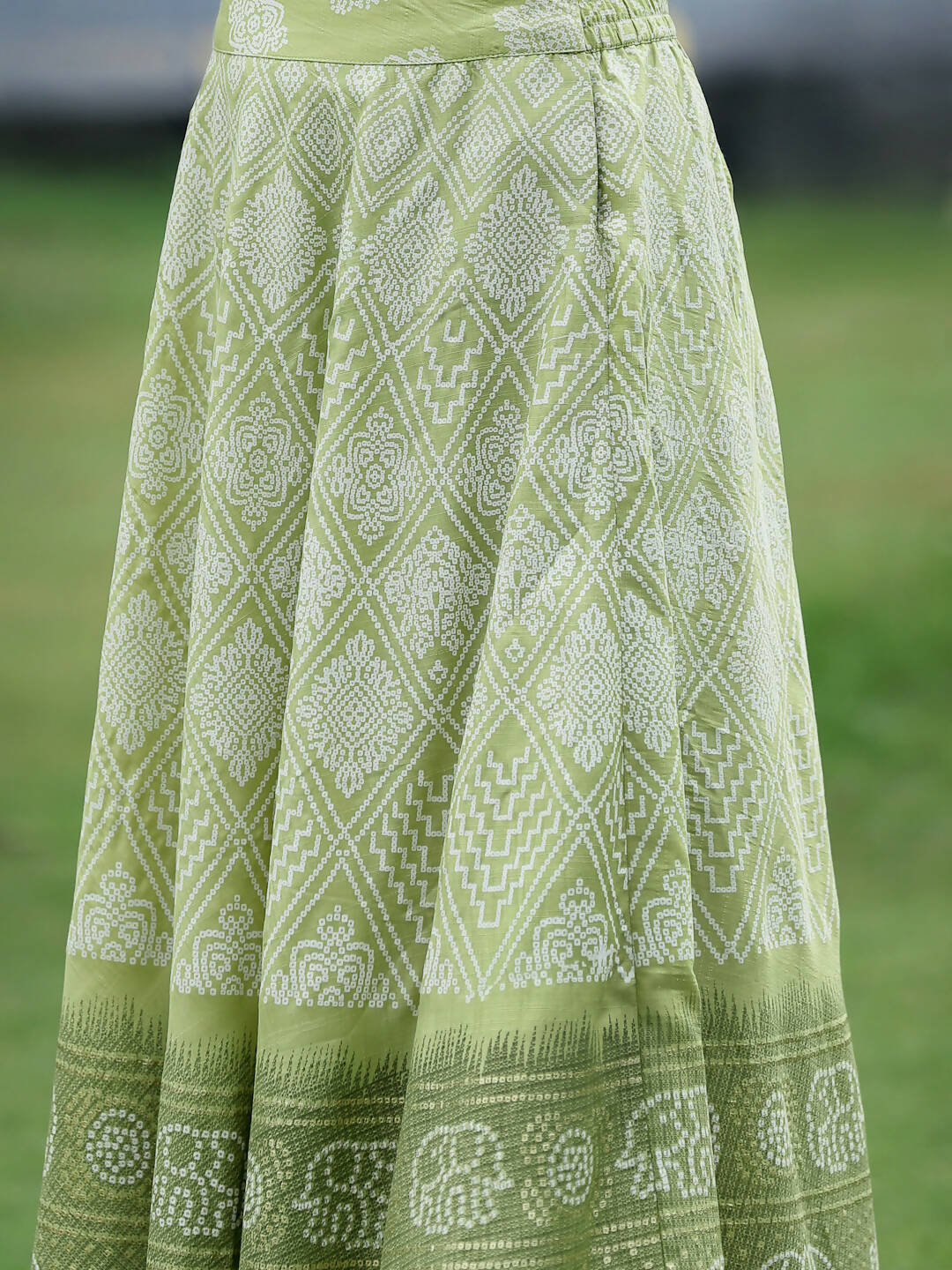 Juniper Green Santoon Slub Festive Foil Print Straight Lehnga Choli Set For Women | Swadesiicart