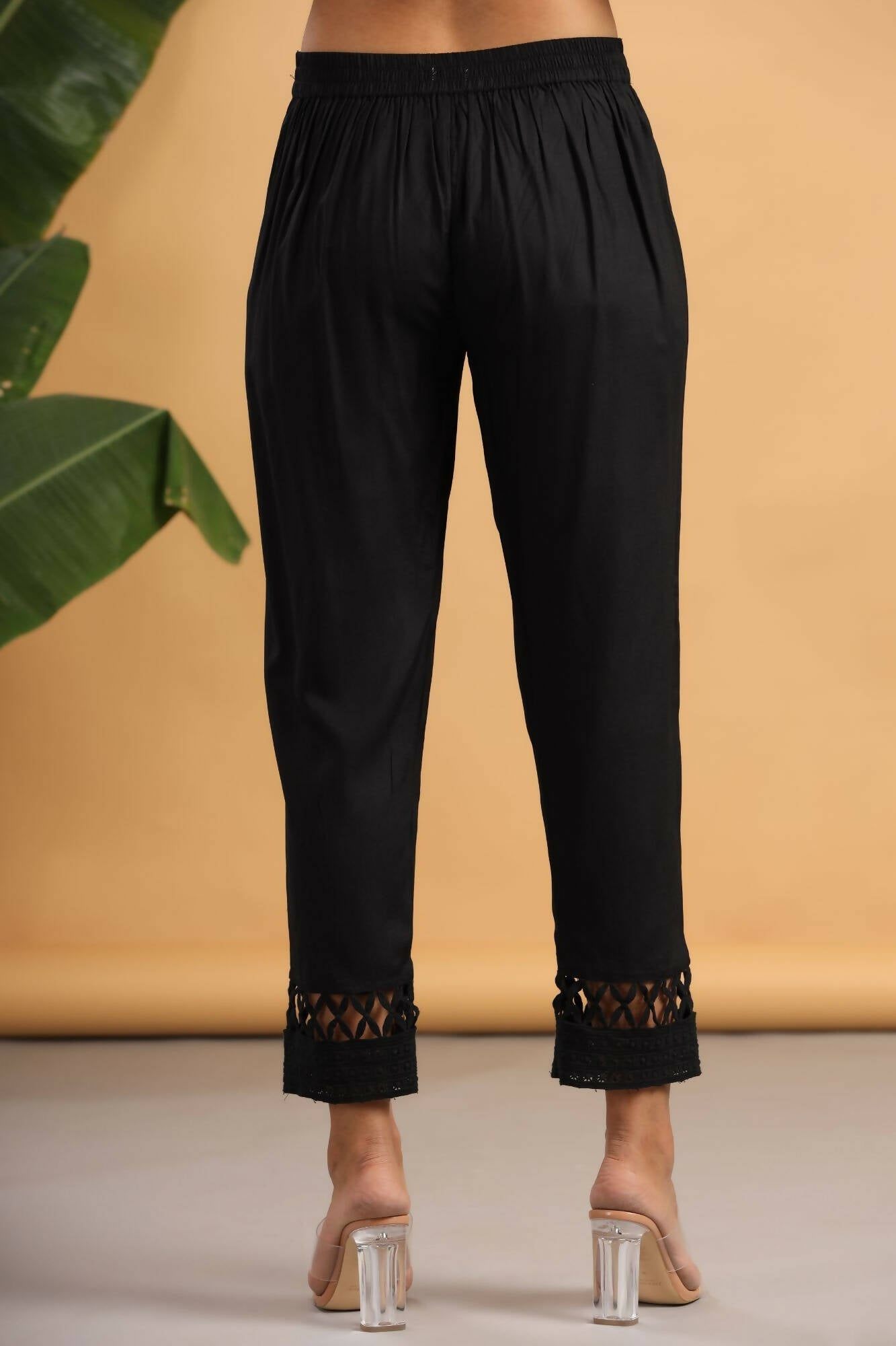 Juniper Women Black Rayon Solid Slim Fit Pant/Slim Pant | Swadesiicart