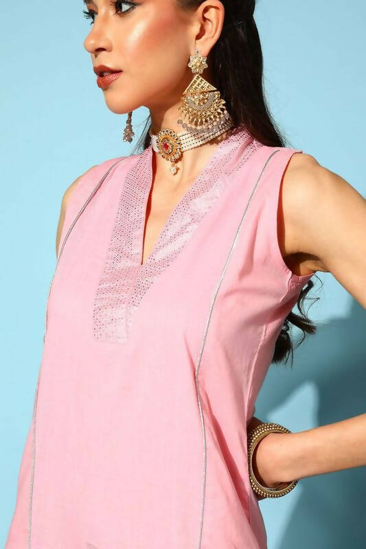 Ahalyaa Women Pink Colour Cotton Silver Foil Printed Kurta Pant Set | Swadesiicart
