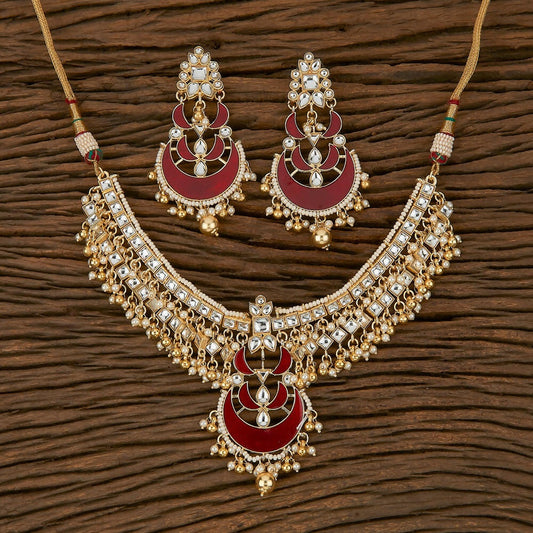 Joban Fashion Women Golden White Maroon Necklace Set