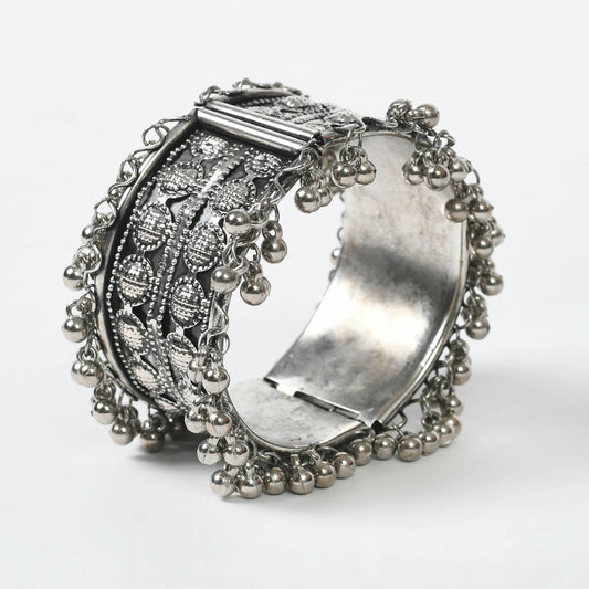 Mominos Fashion Joharkamal Oxidised Silver-Plated Ghungroo Handcraft Bracelet - Design 027 - Mominos Fashion