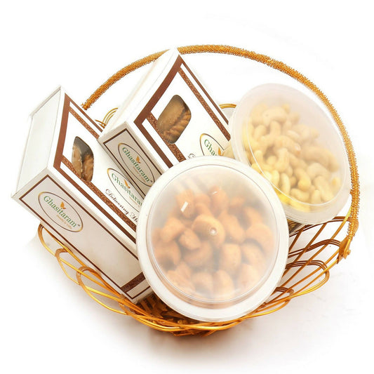 Ghasitaram Holi Hampers: Golden Metal Basket of Gujiya, Chocolate Gujiya, Kaju Biscuits, Mini Namkeen Gujiyas - Altcheeni