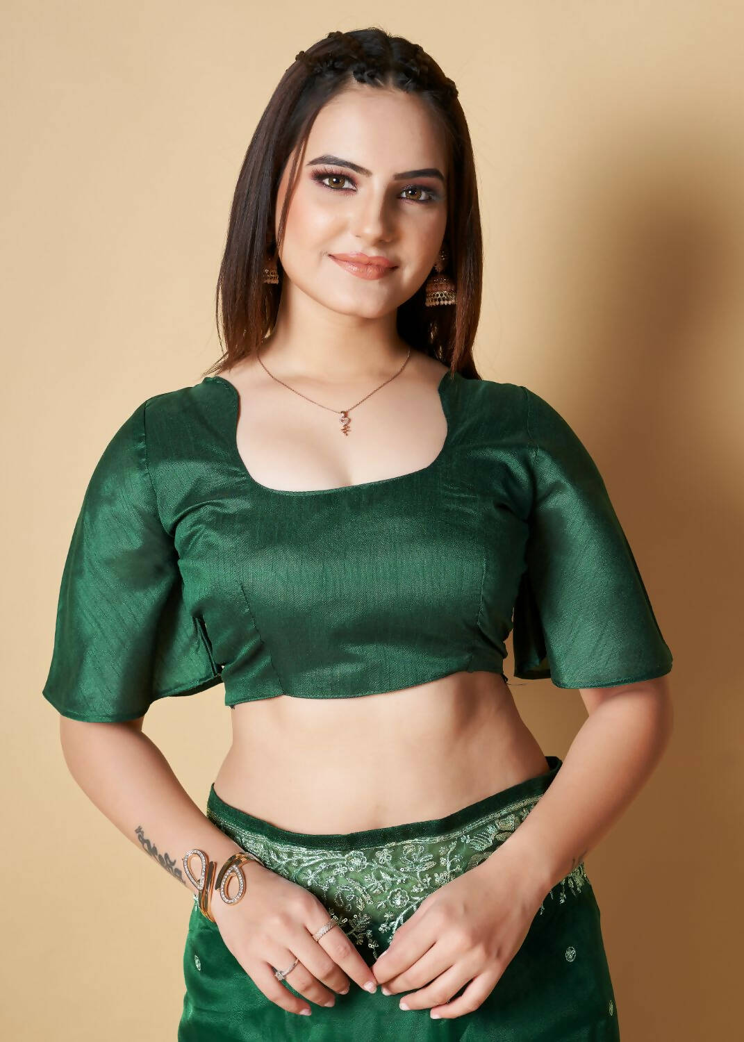 Vamsee Green Organza Saree - Swadesiicart