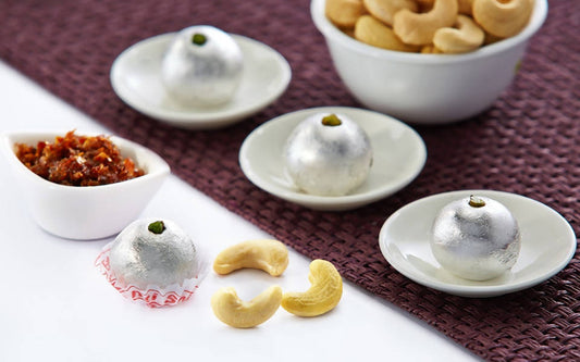 Kanti Sweets Kaju Laddu | Swadesiicart