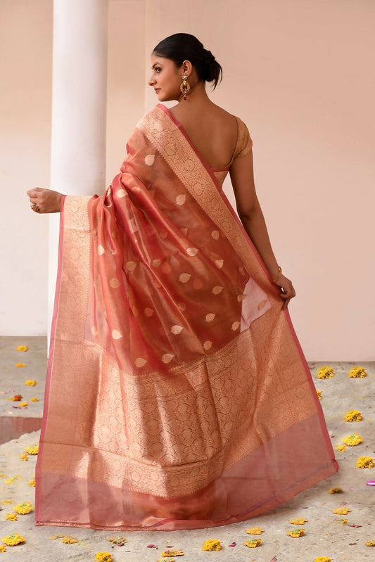 Joban Fashion Rose Gold Banarasi Tissue Pure Handloom Banarasi Silk Saree | Swadesiicart