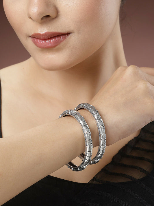 NVR Women's Set of 2 Silver-Toned German Silver Floral Oxidised Kada Bangle - Swadesiicart