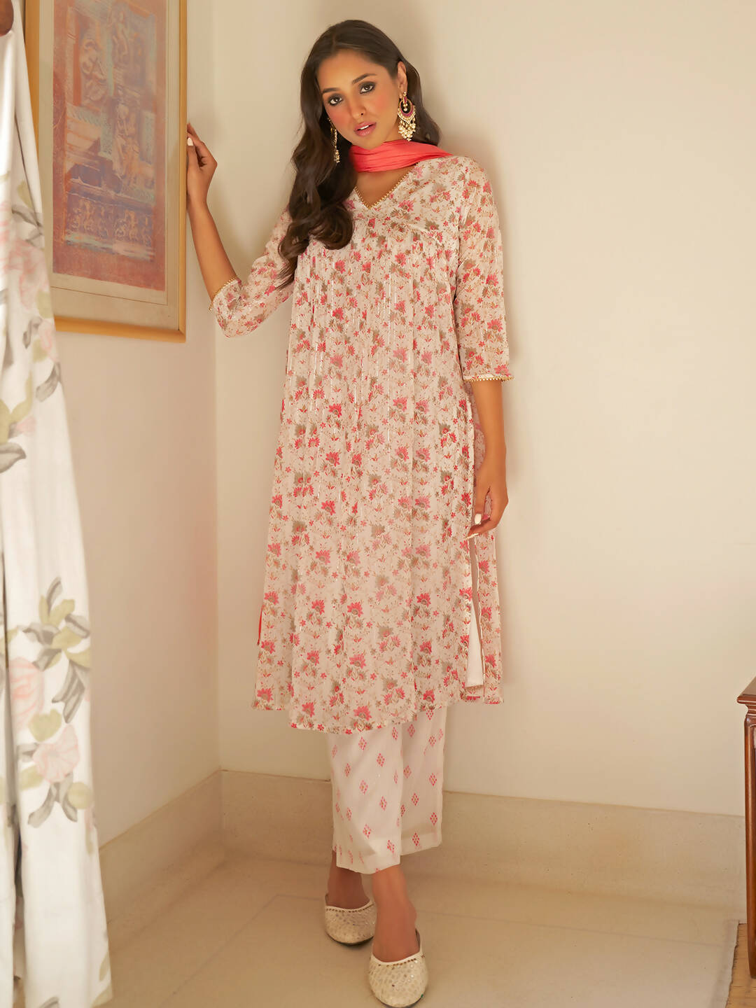 Janasya Women's White Chiffon Lurex Floral Printed Festive Straight Kurta Set | Swadesiicart