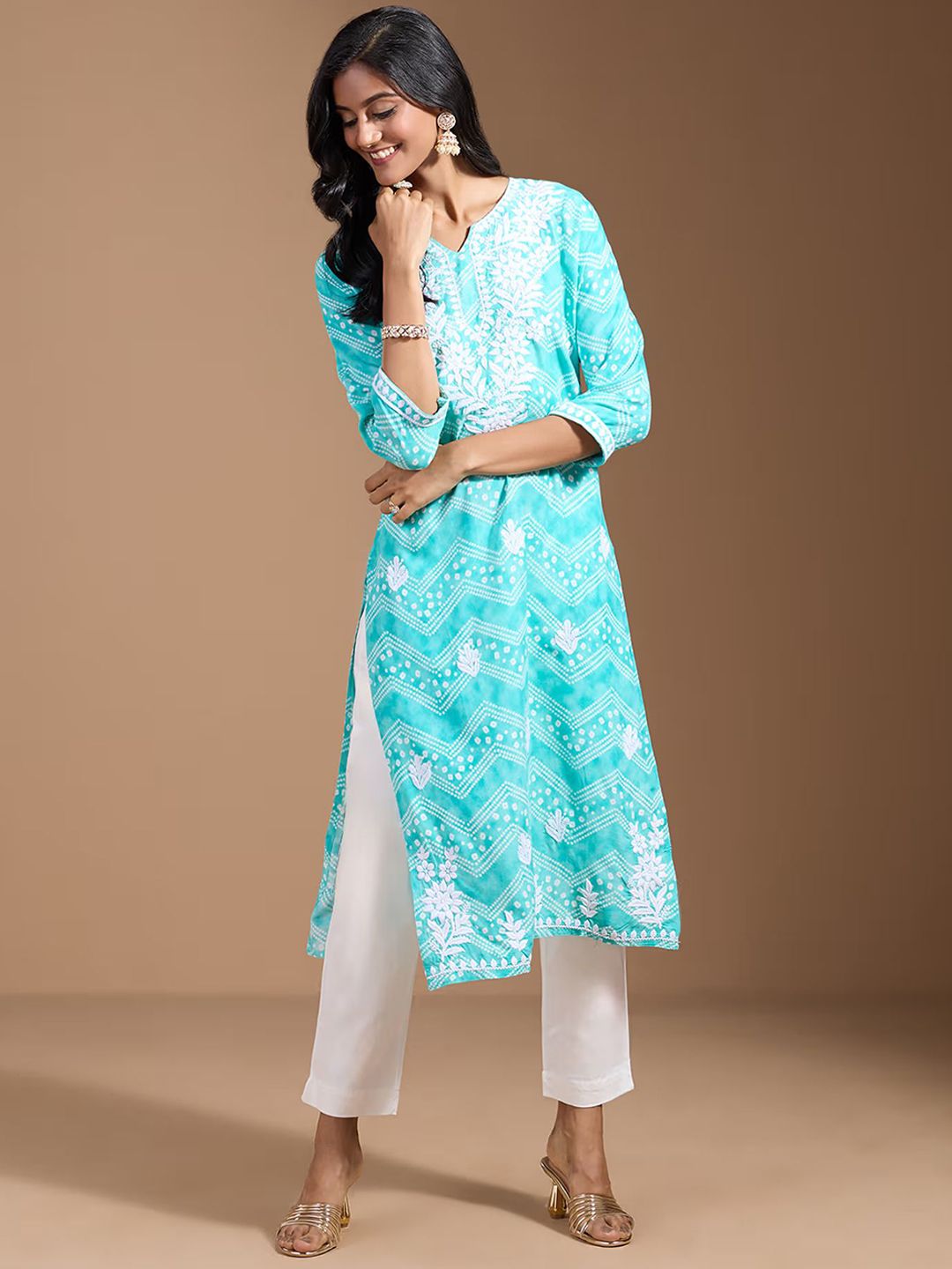 Ode by House of Pataudi Women Ethnic Motifs Embroidered Chikankari Kurta | Swadesiicart