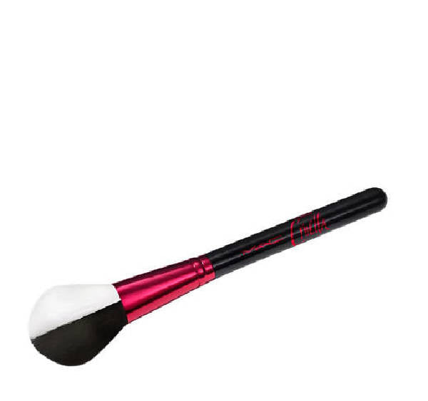 Mac 129S Powder Brush / The Disney Cruella Collection - Swadesiicart