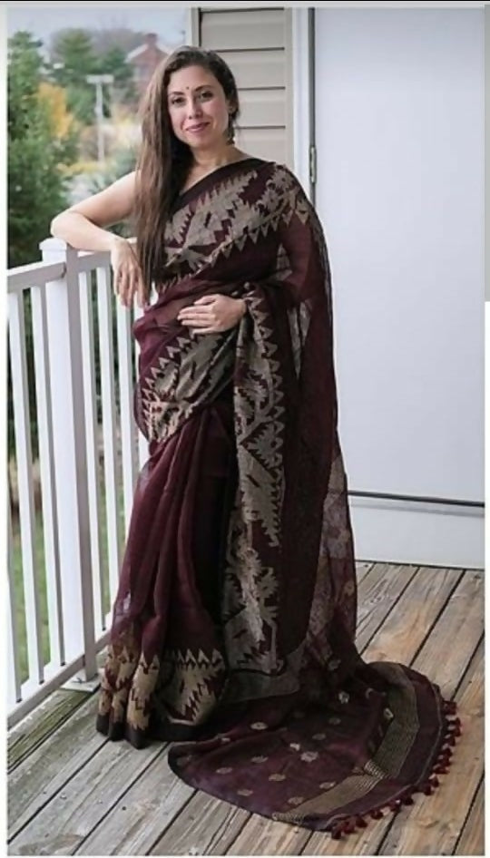 Exclusive Collection Deep Brown Beautiful Linen Jamdani Saree - Swadesiicart