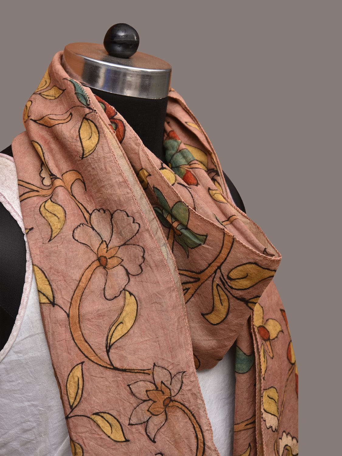 Peach Kalamkari Hand Painted Sico Stole with Floral Design - Global Threads | Swadesiicart