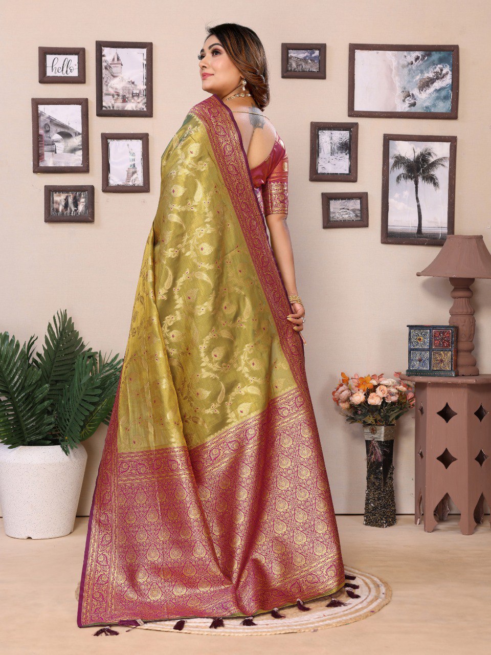 Anaita Green Tissue Silk With Jaal Weaving Saree With Blouse
