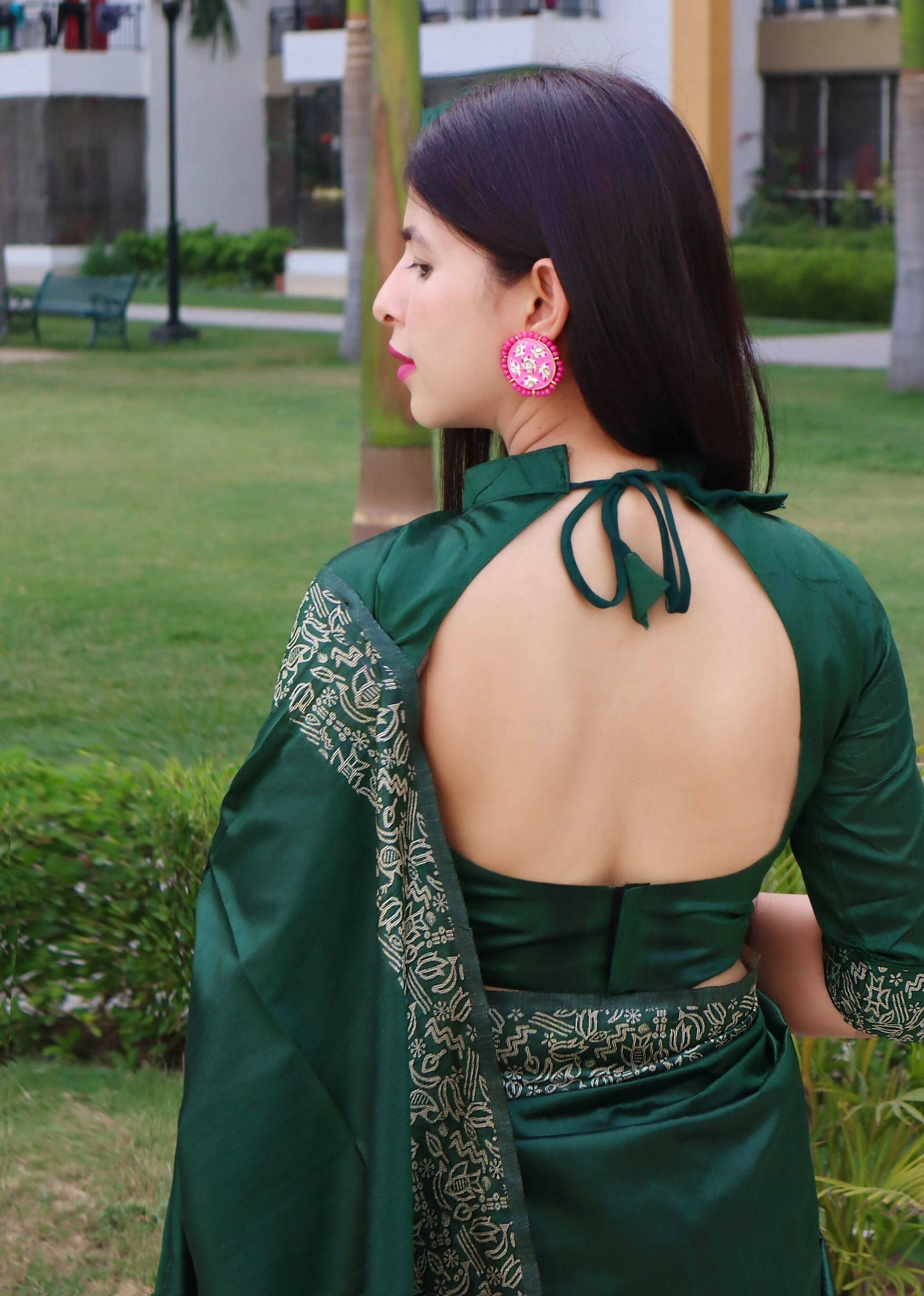 Vishnu Weaves Women's Green Handloom Raw Silk Woven Border Saree with Unstitched Blouse - Swadesiicart