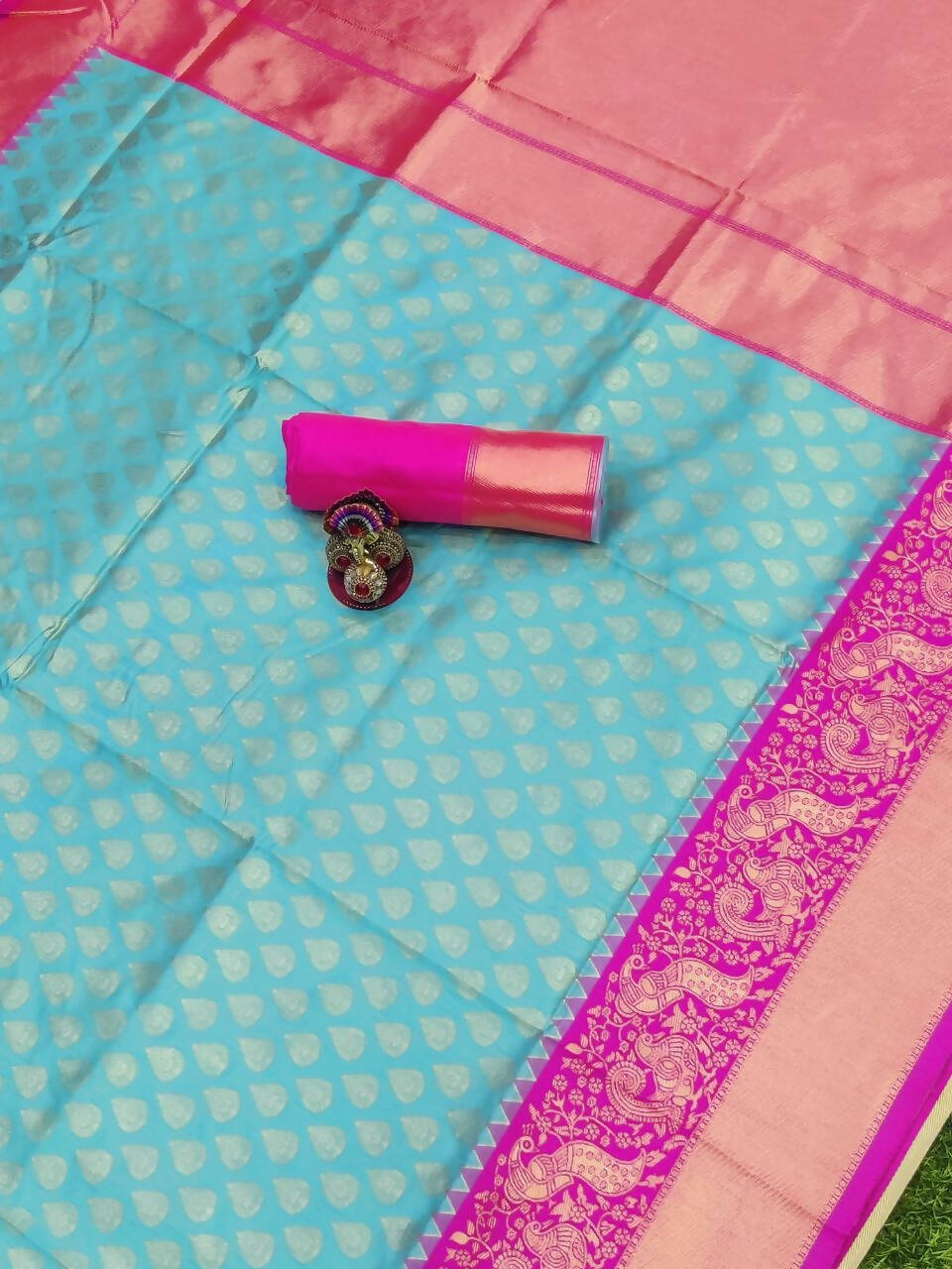 DEIANA'S Beautiful Designer Golden zari Soft Lichi Silk Saree - Sky - Swadesiicart