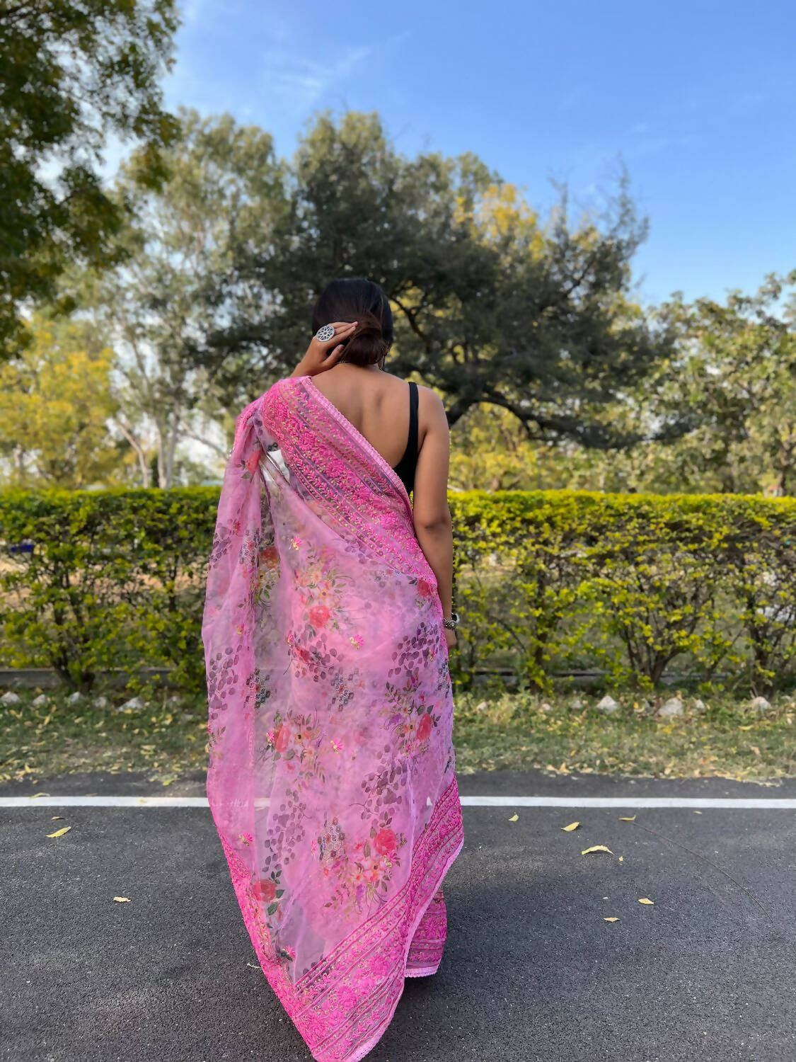 Vamsee Pink Organza Saree - Swadesiicart