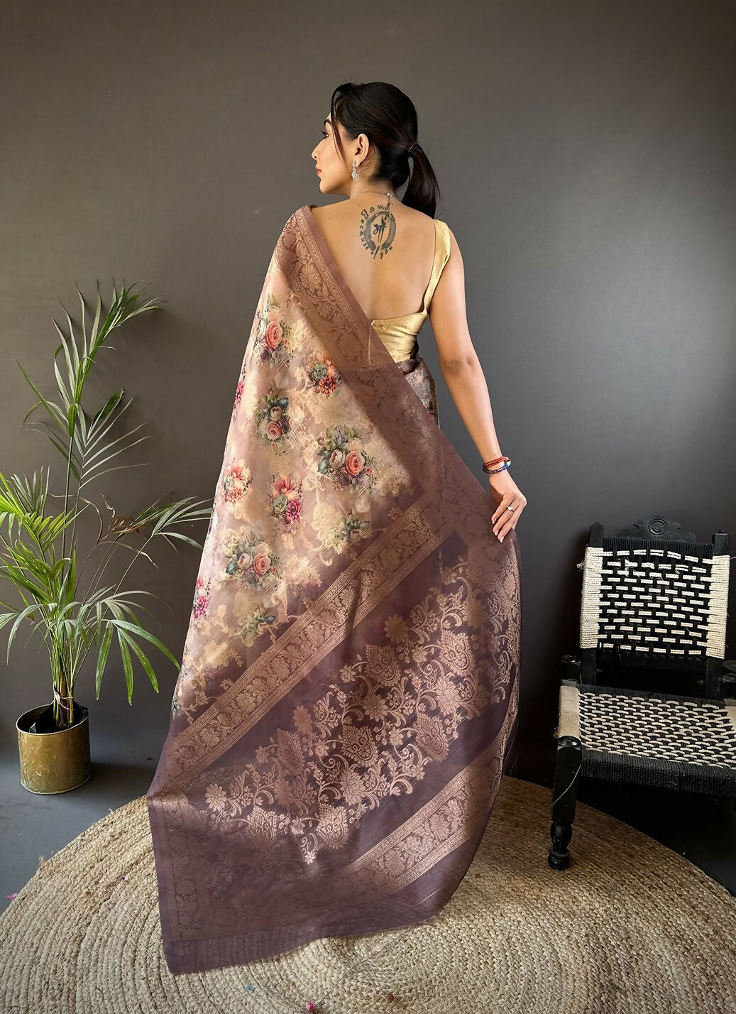 Joban Fashion Brown Floral Motifs Banarasi Silk Sarees | Swadesiicart