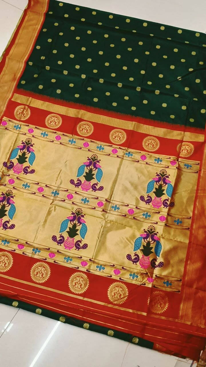 DEIANA'S Beautiful Designer Golden zari Soft Lichi Silk Saree - Green - Swadesiicart