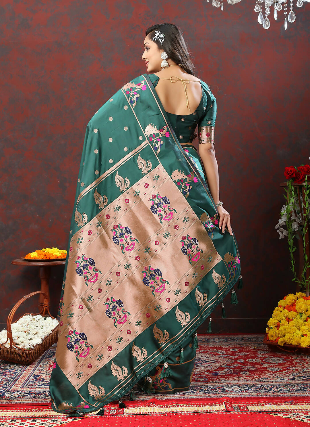 Lorenvalley Fashion Green Soft Paithani Silk Woven Design Copper Zari Meenakari Weaving Saree - Swadesiicart