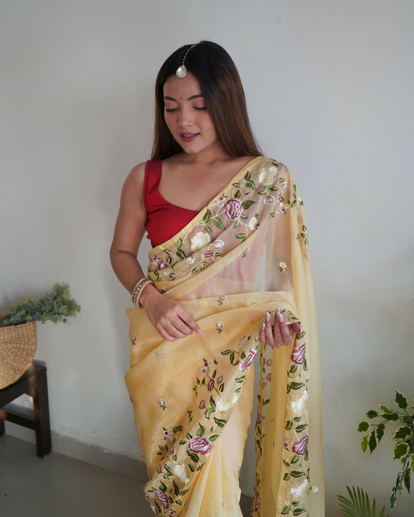 Vamsee Damini Yellow Gold Tebi Silk Saree - Swadesiicart