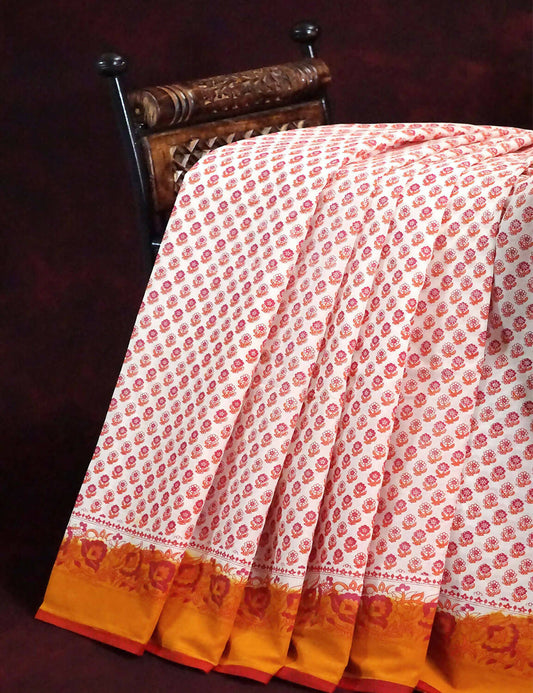 Off White Block Print Pure Mulmul Cotton By Gayathri Reddy Designer Studio | Swadesiicart