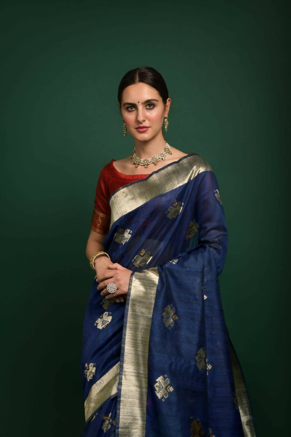 Vishnu Weaves Women's Blue Tussar Silk Zari Woven Saree with Blouse - Swadesiicart