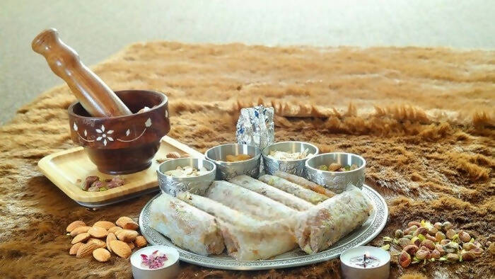 Godavari Vantillu Dry Fruit Pootharekulu | Swadesiicart