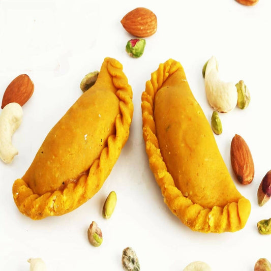 Ghasitaram Kaju Kesar Gujiya | Swadesiicart