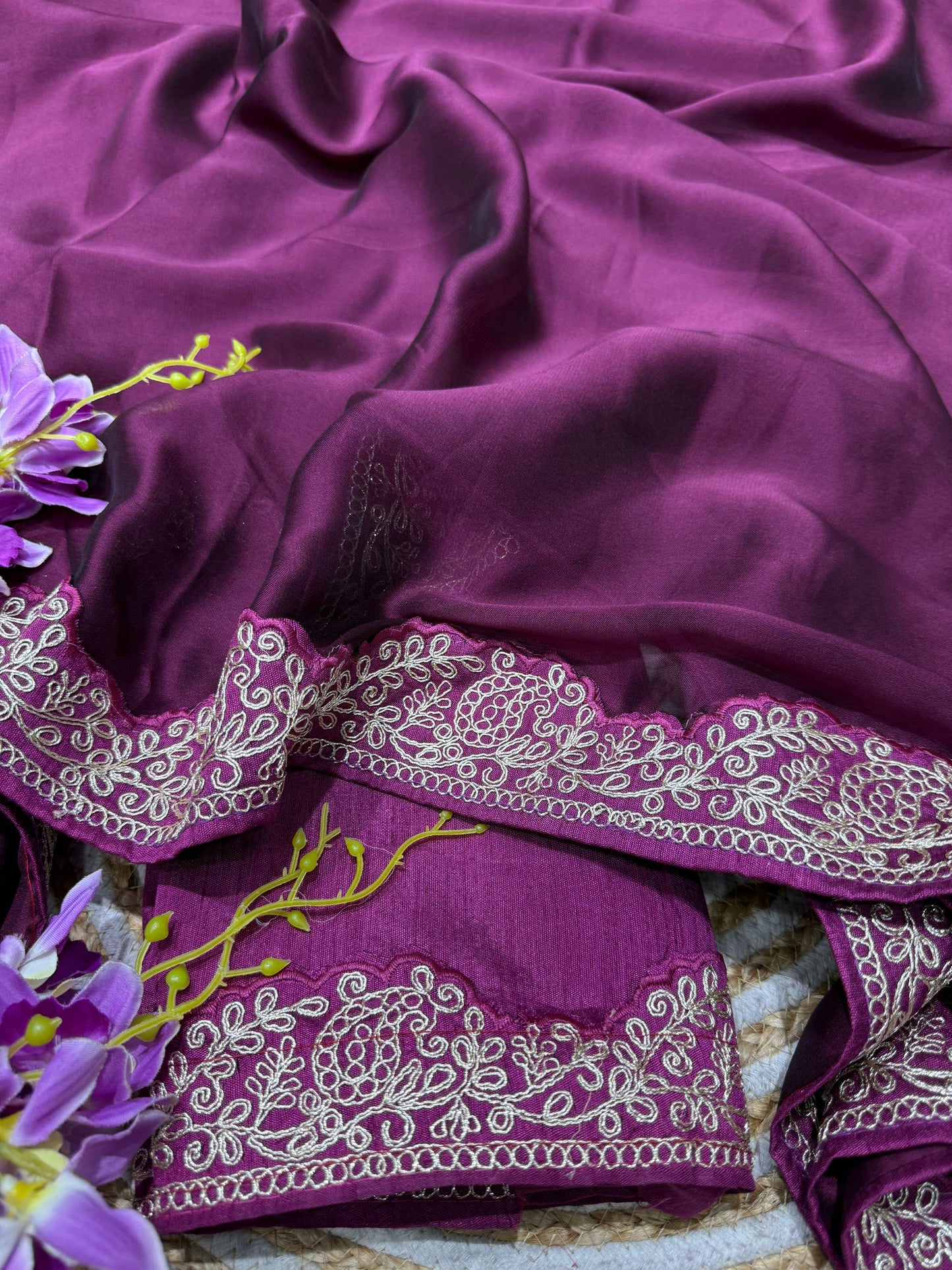 Lorenvalley Fashion Wine Rangoli Silk with Coding Lace Work Saree with Blouse - Swadesiicart