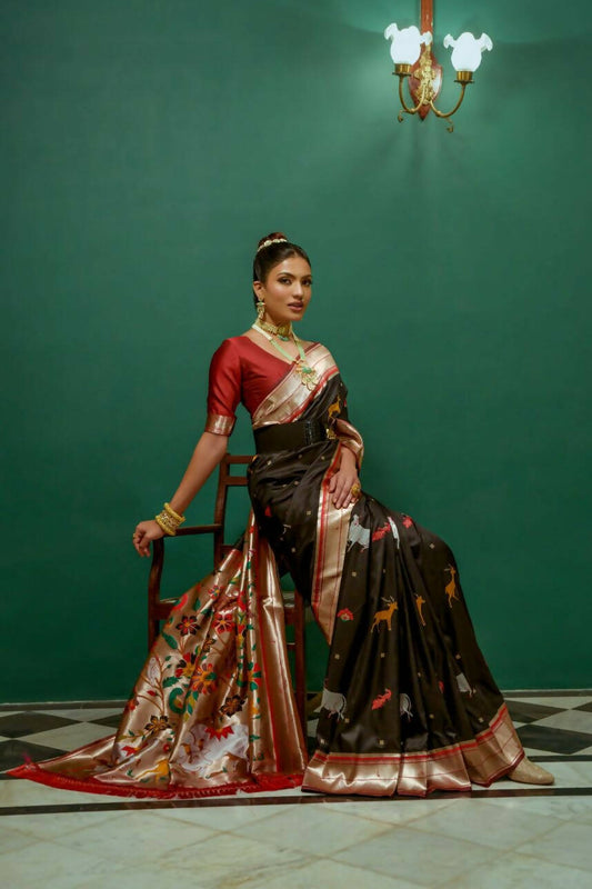 Vishnu Weaves Women's Black Paithani Silk Zari Woven Saree with Unstitched Blouse - Swadesiicart