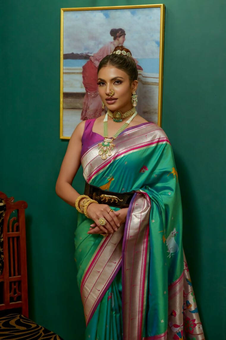 Vishnu Weaves Women's Sea Green Paithani Silk Zari Woven Saree with Unstitched Blouse - Swadesiicart