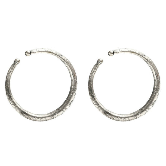 Mominos Fashion Kamal Johar Oxidised Silver Floral Pressing Style Anklets | Swadesiicart
