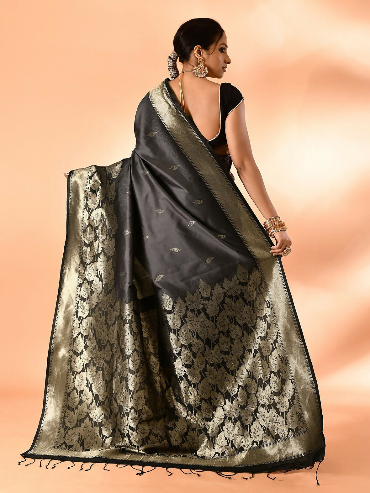 Joban Fashion Grey & Black Plain With Weaving Border Banarasi Silk Sarees | Swadesiicart