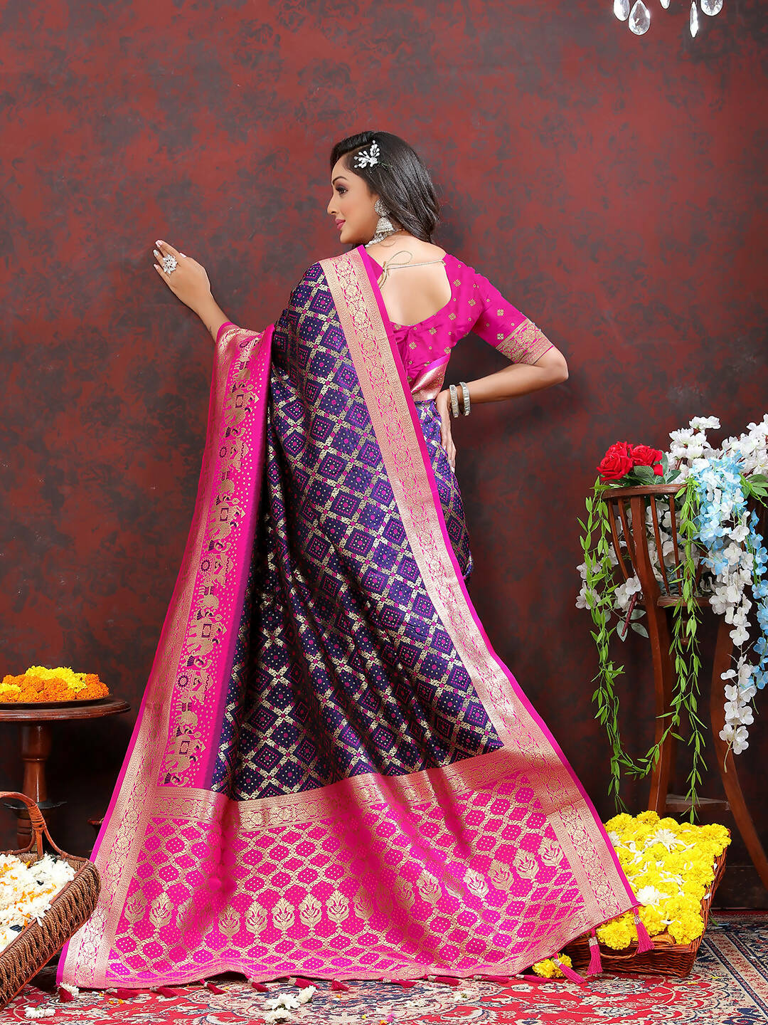 Lorenvalley Fashion Purple & Magenta Patola Silk Woven Design Meenakari Weaving Saree - Swadesiicart