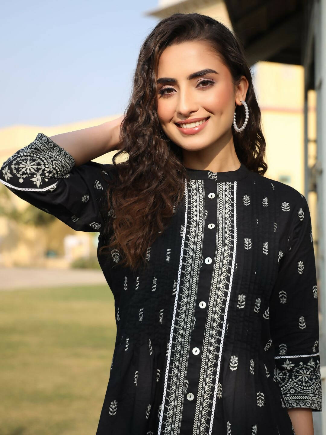 Juniper Women's Black Cambric Floral Printed Tunic | Swadesiicart