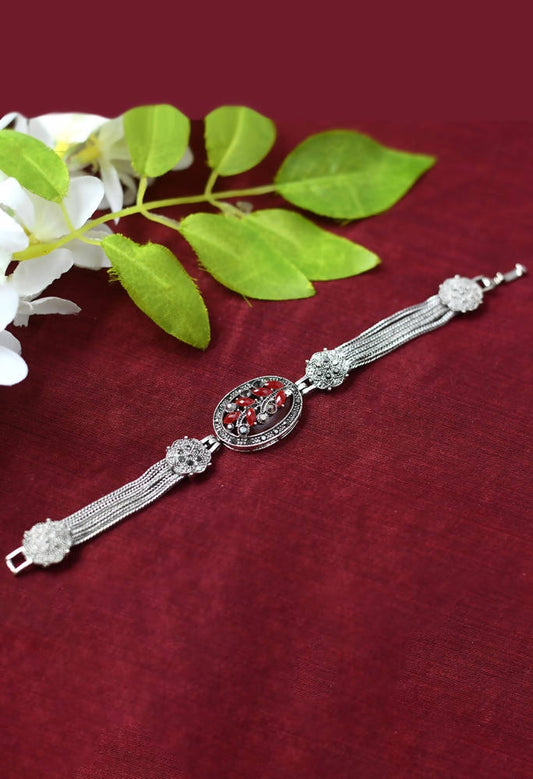 Mominos Fashion Kamal Johar Handcraft Bracelet: Stylish Everyday Wrist Accessory