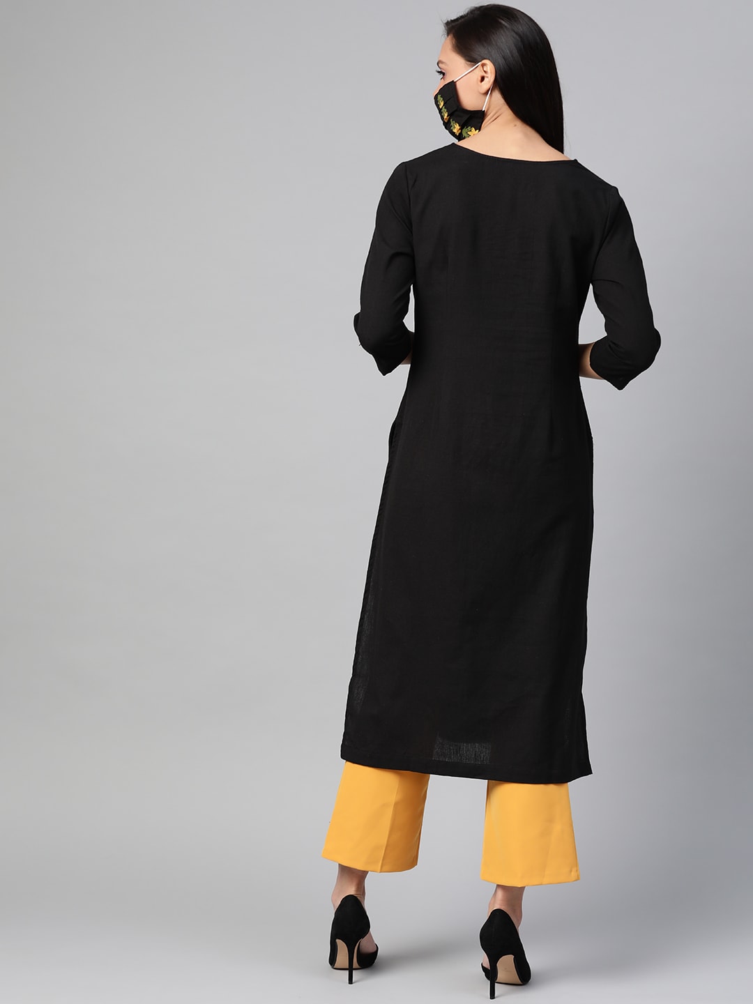 HERE&NOW Women Black Solid Straight Kurta - Swadesiicart